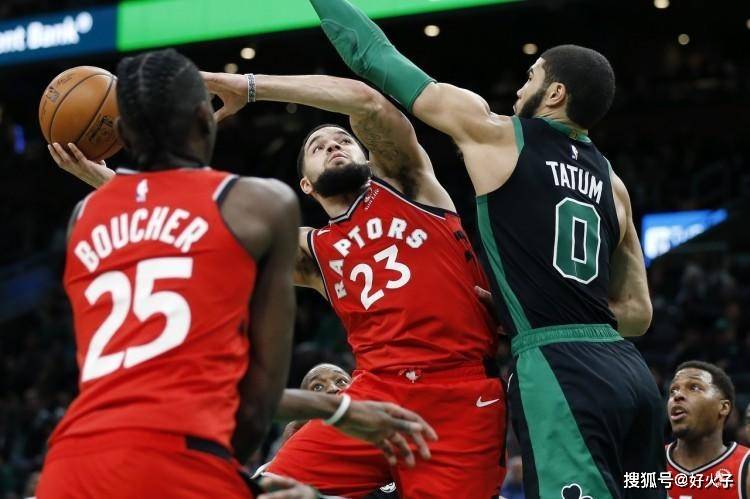  塔图姆35分绿军横扫猛龙  