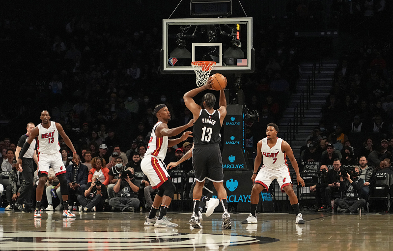  布雷斯特反击犀利刀刀见血，弱旅化身搅局者